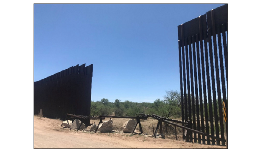 Incomplete border barrier in Arizona with opening (May 2022). Source: GAO