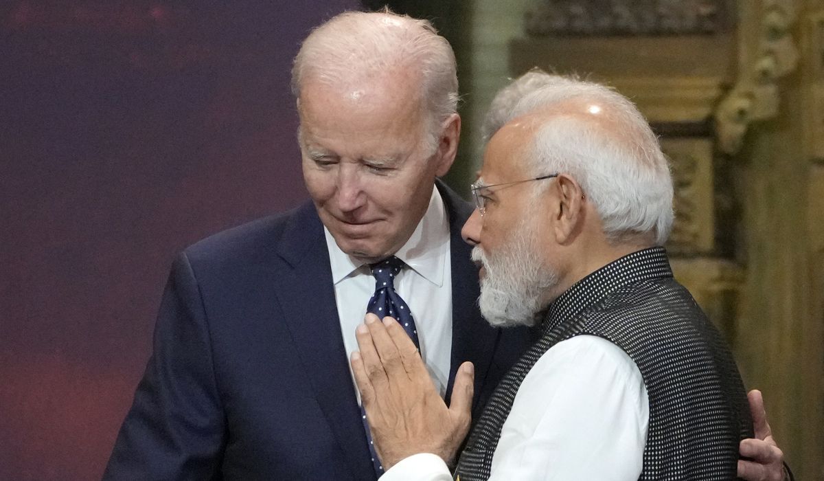 NextImg:Biden sits down with Indian Prime Minister Modi to kick off G20 summit in India