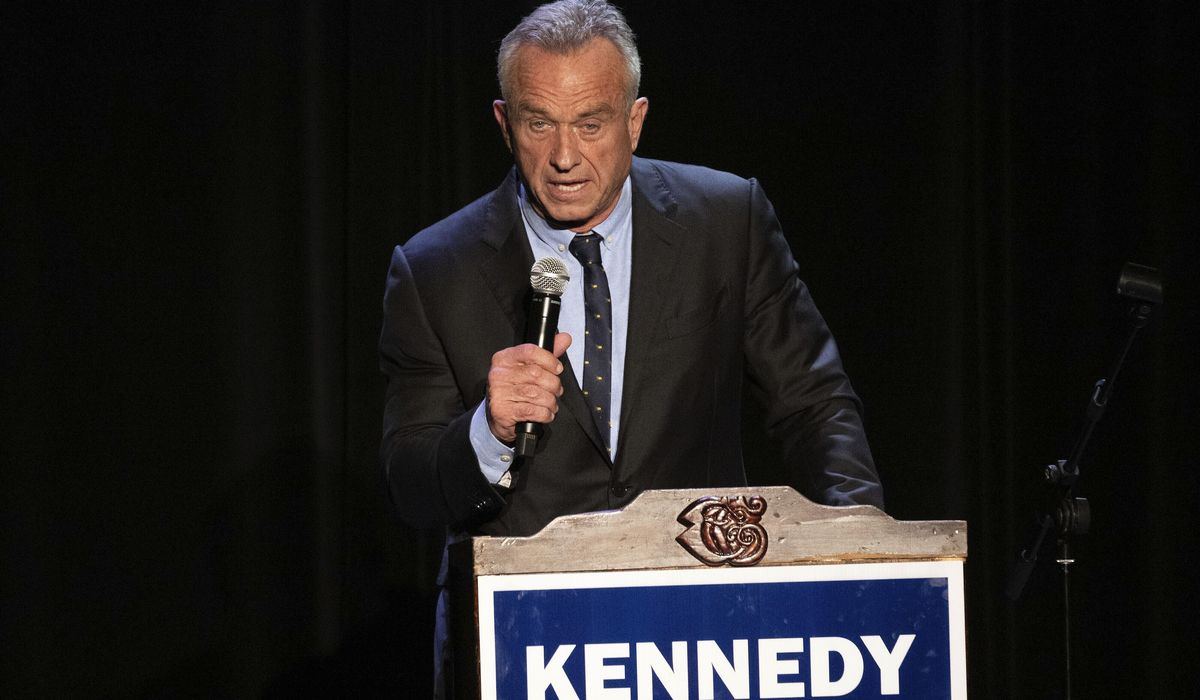 NextImg:Armed man accused of impersonating officer detained at Kennedy campaign event in LA