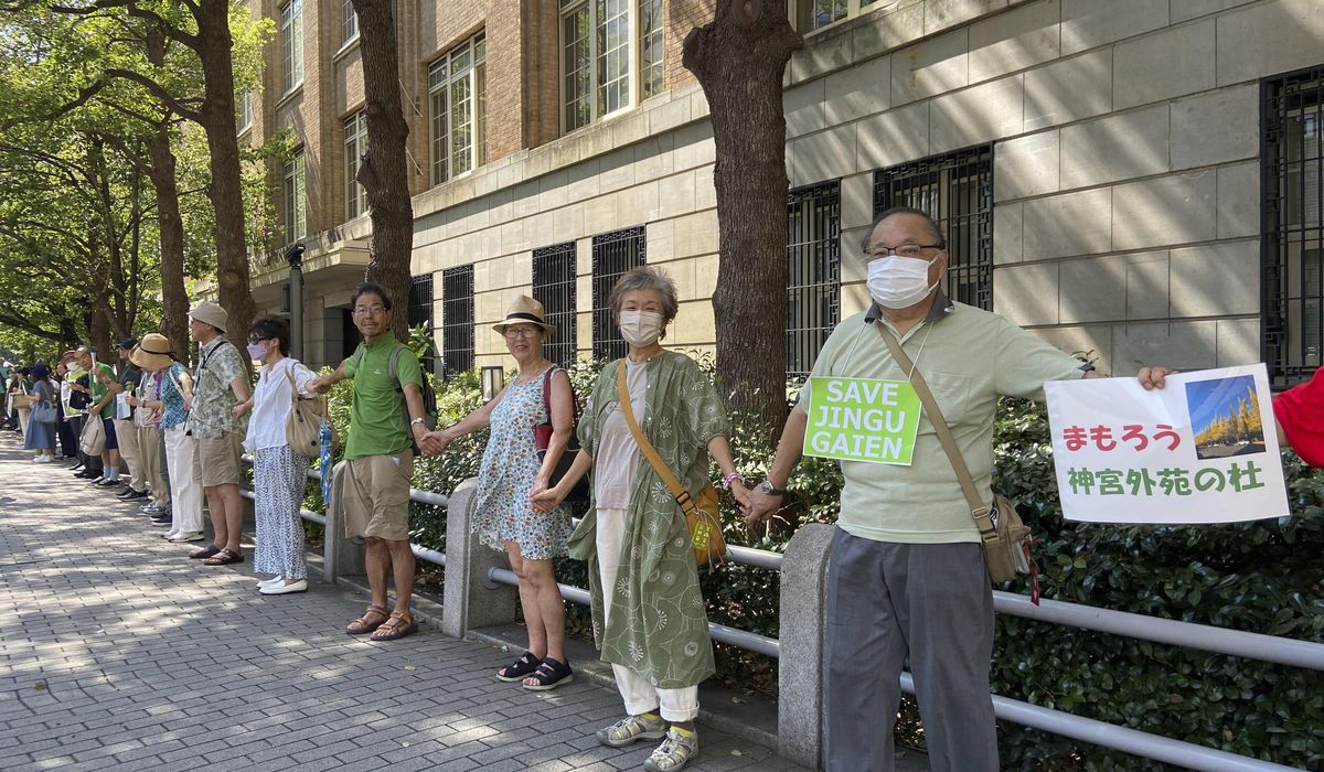 NextImg:Protesters demand that Japan save 1000s of trees by revising a design plan for a popular Tokyo park