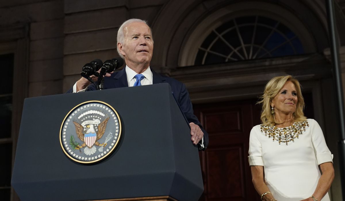 NextImg:AOC slams Christie for his comments about the first lady