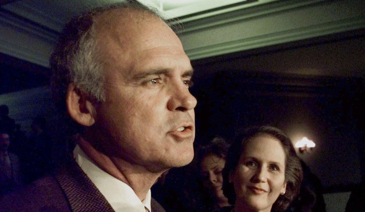 NextImg:Republican ex-congressman endorses Democrat in Mississippi governor’s race