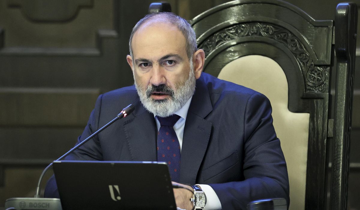 NextImg:Azerbaijan sends food, other aid to Nagorno-Karabakh after ending an offensive against Armenians