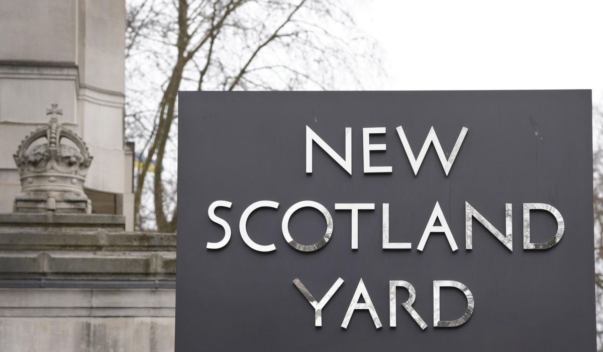 NextImg:London’s top cop seeks protections for police as armed officers protest murder charge for colleague
