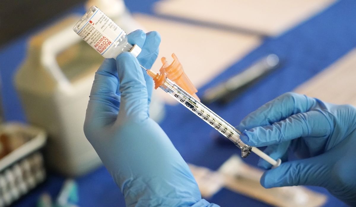 NextImg:GOP senators file bill to reinstate pilots ousted by vaccine mandate