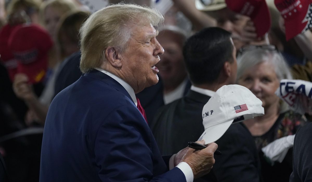NextImg:Trump is returning to Iowa to campaign Sunday in an area he flipped from Democrats in 2016
