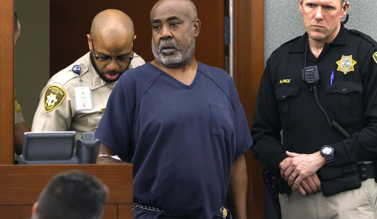 NextImg:Suspect charged in rapper Tupac Shakur’s fatal shooting makes first court appearance