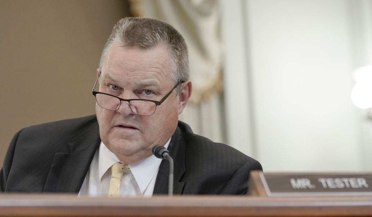 NextImg:Heat turned up on other vulnerable Senate Democrats after Joe Manchin called it quits