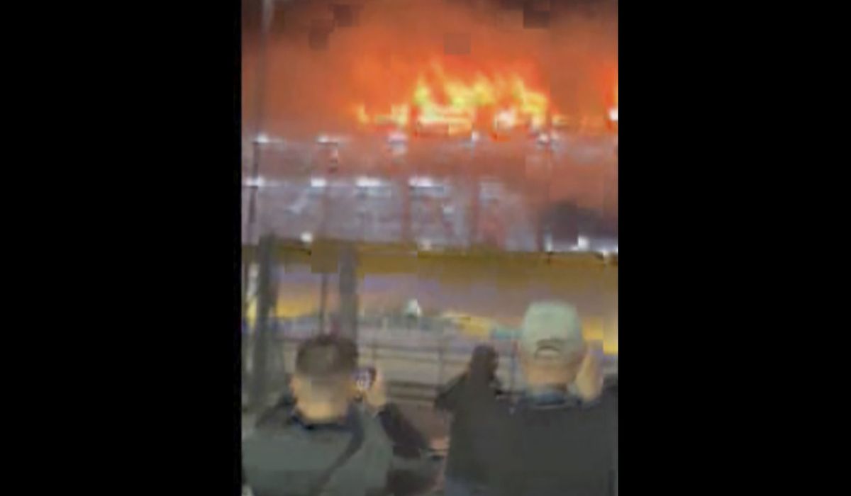 NextImg:Fire at London Luton International Airport parking garage halts flights, smoke injures six