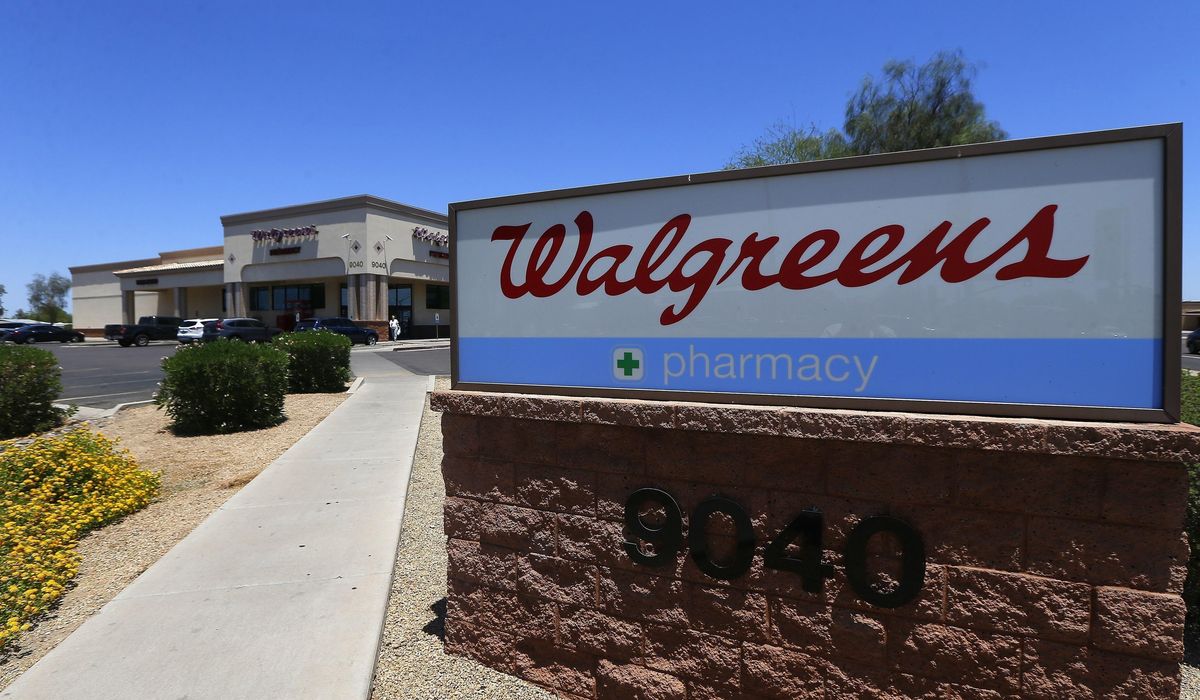 NextImg:Walgreens pharmacy staffers stage walkouts over work conditions