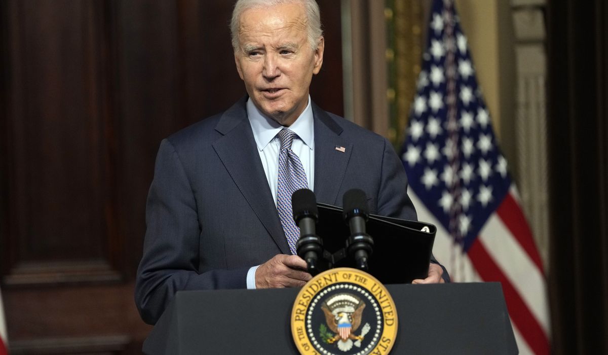 NextImg:Biden barely leads Trump in new Fox News poll, loses to DeSantis, Haley