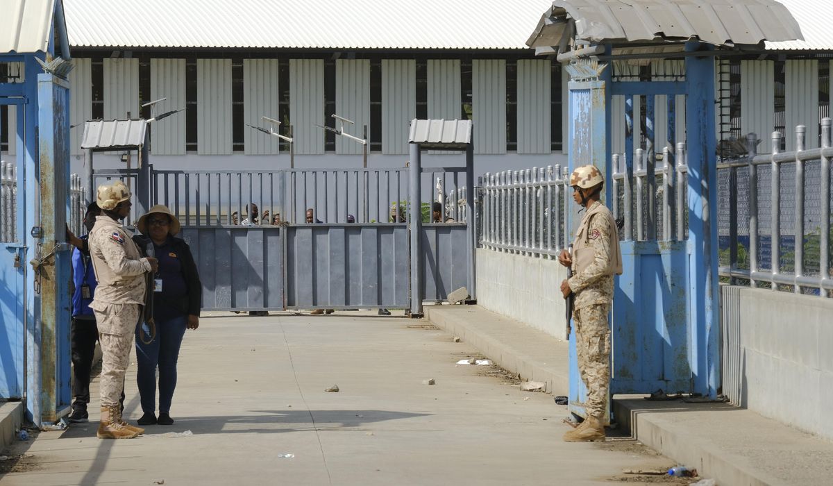 NextImg:Haiti refuses to open key border crossing with Dominican Republic in spat over canal