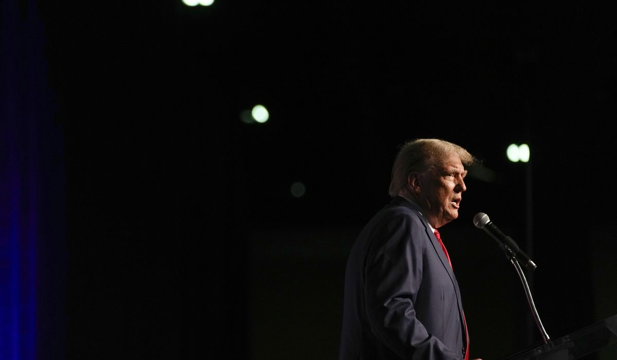 NextImg:Super PAC linked to Chris Christie attacks Trump over Hezbollah comments