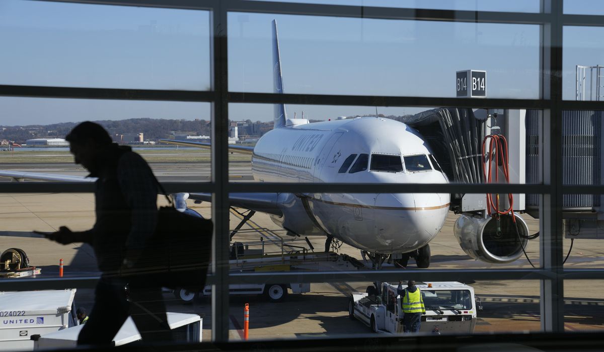 NextImg:American Airlines trying out new boarding pass technology to tackle boarding-group cheats at gates