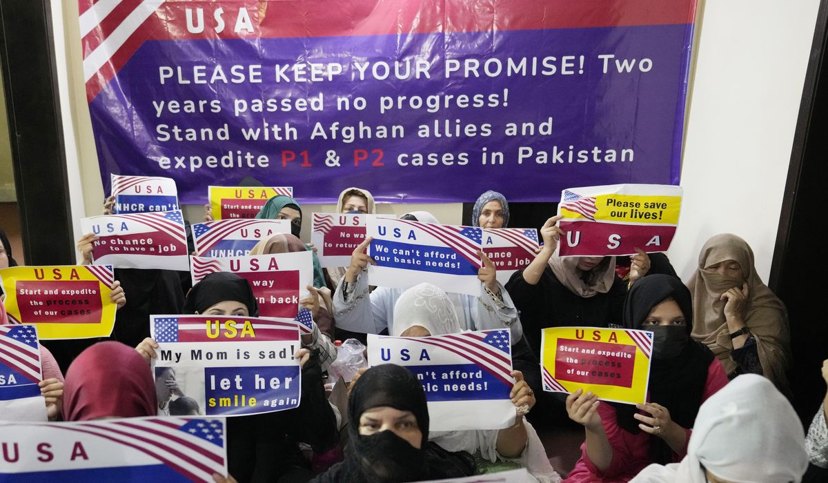 NextImg:Former U.S. officials ask Pakistan not to deport Afghans seeking relocation to the United States