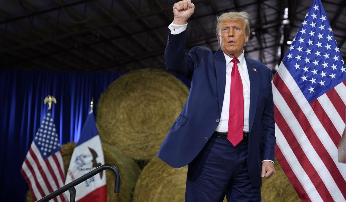 NextImg:Trump announces Florida rally as he prepares to skip yet another GOP debate