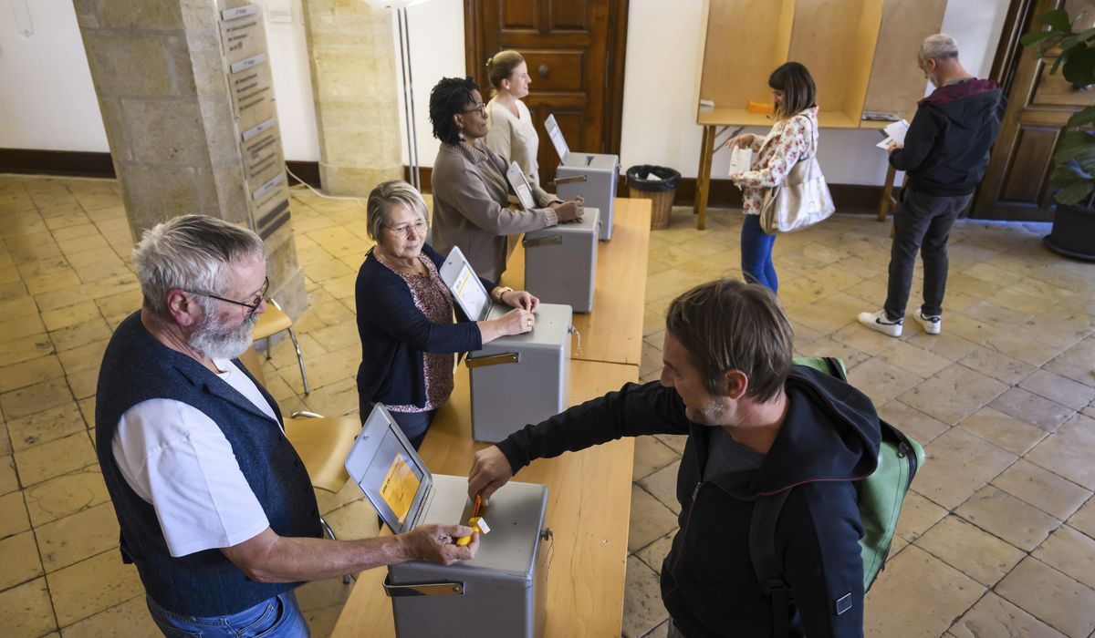 NextImg:A Swiss populist party rebounds and the Greens sink in the election. That’s a big change from 2019