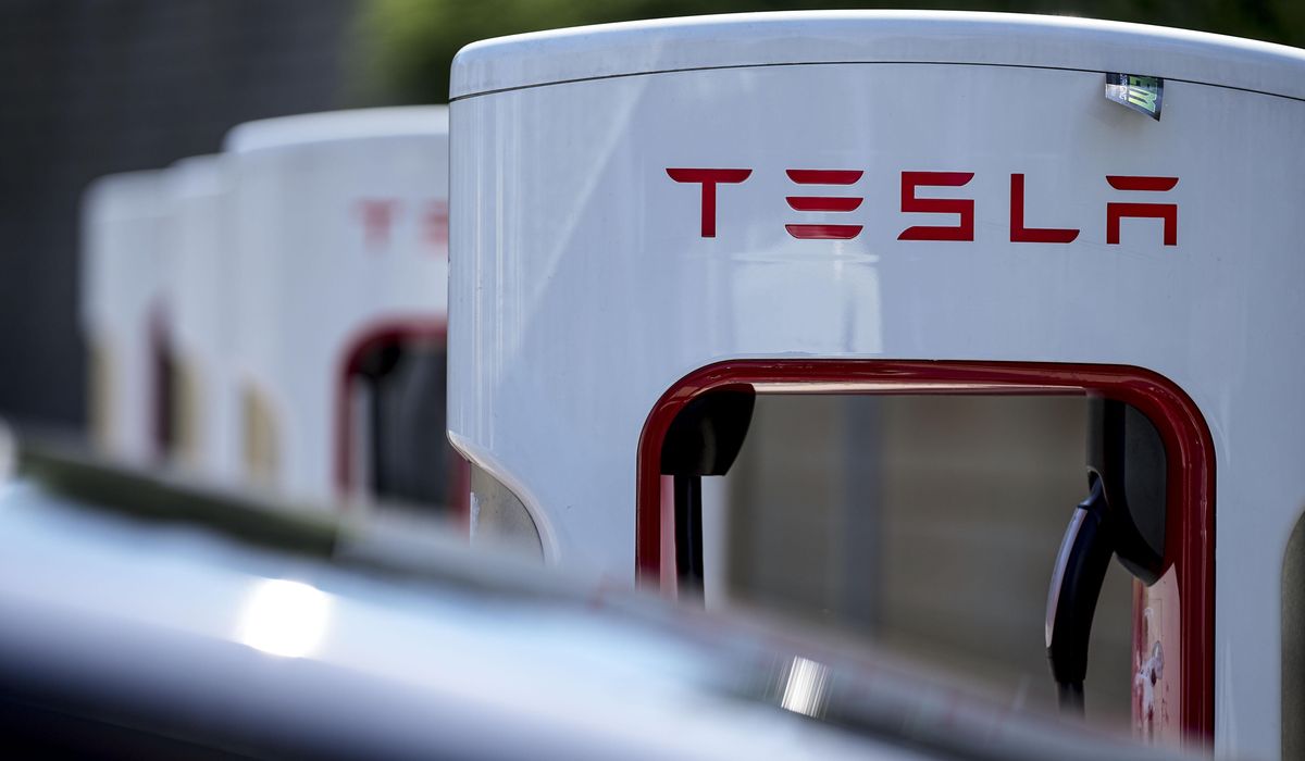 NextImg:Crash lawsuit over Tesla’s self-driving technology can proceed, Florida judge says