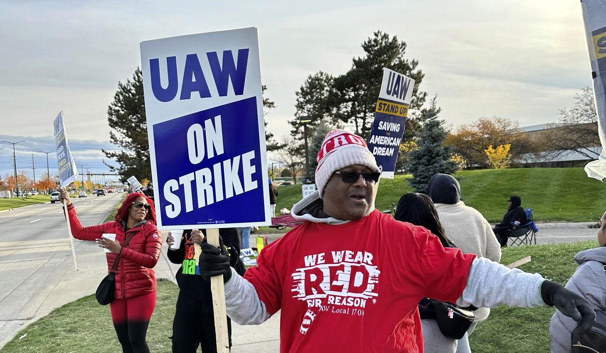 NextImg:UAW strike costs Stellantis $3 billion in lost revenue