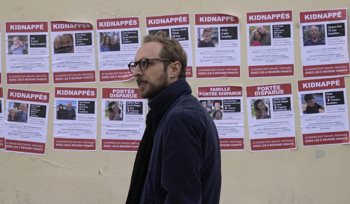 NextImg:French Jewish groups set up a hotline for people in the community traumatized by Israel-Hamas war