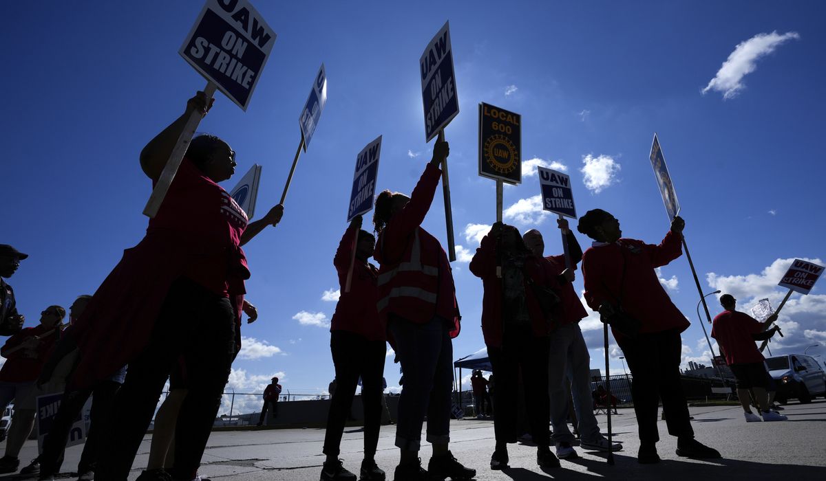 NextImg:General Motors workers in Michigan reject United Auto Workers’ deal