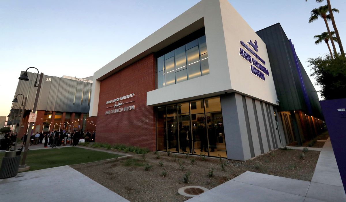 NextImg:Fraud claims swamp colleges as Biden administration expands student loan forgiveness