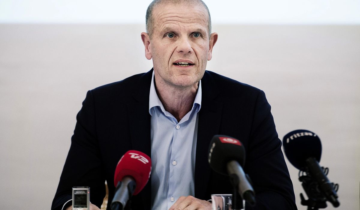 NextImg:Denmark drops cases against former defense minister and ex-spy chief charged with leaking secrets