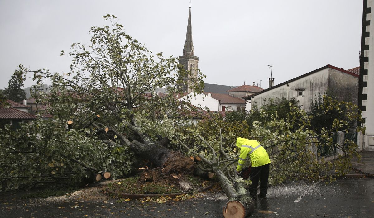 NextImg:Storm Ciaran whips Western Europe, blowing record winds in France and leaving millions without power