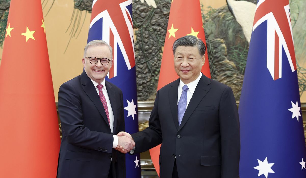 NextImg:Aussie premier charms China ahead of hoped-for Biden-Xi summit