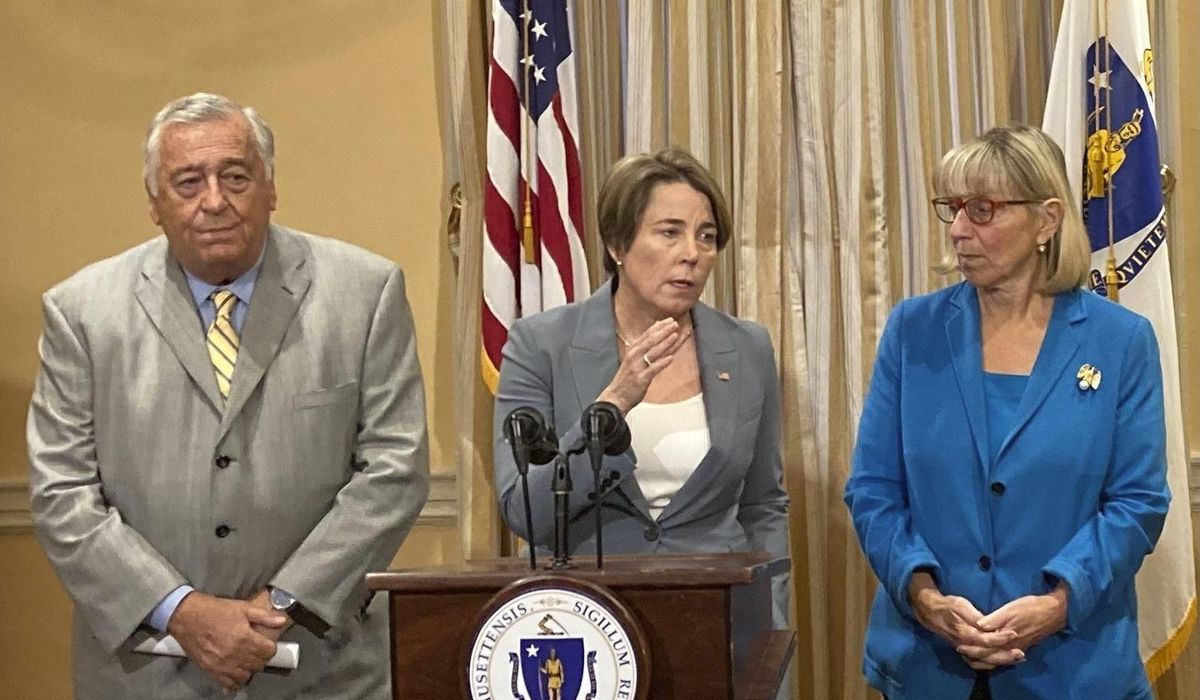 NextImg:Massachusetts to begin denying shelter beds to homeless families, putting names on a waitlist