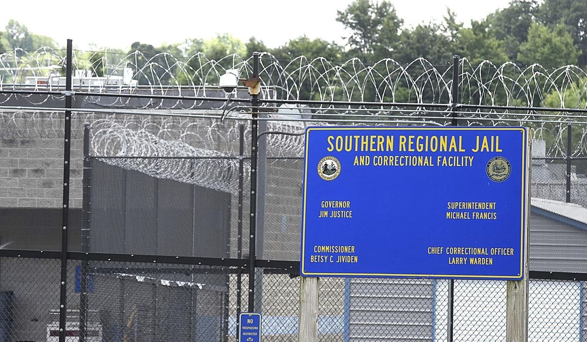 NextImg:West Virginia agrees to pay $4M in lawsuit over jail conditions