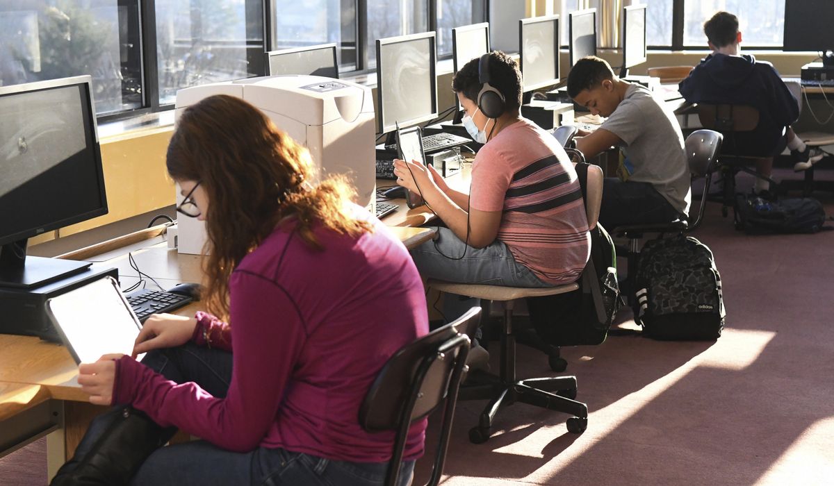 NextImg:Many parents don’t know when kids are behind in school. Are report cards telling enough?