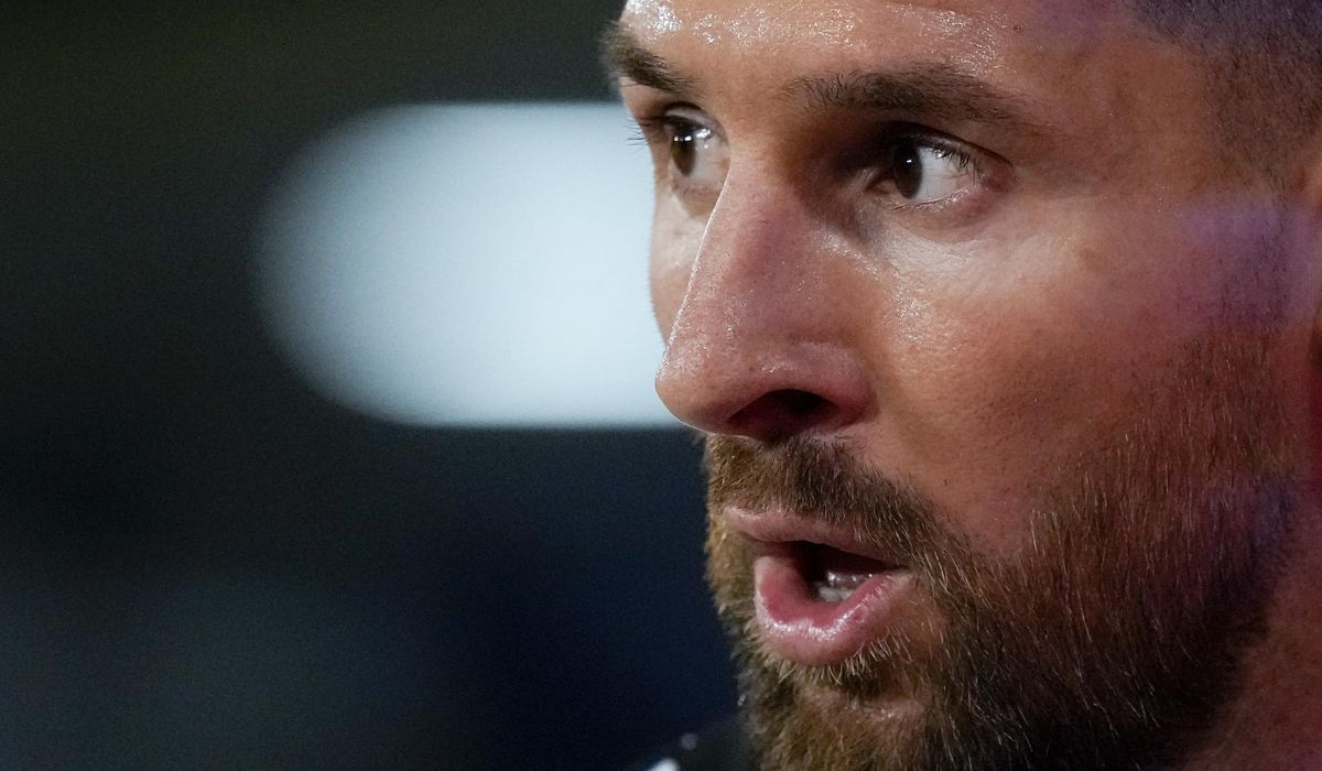 NextImg:Lionel Messi draws Brazilian fans to what could be the Argentine great’s last match in Rio