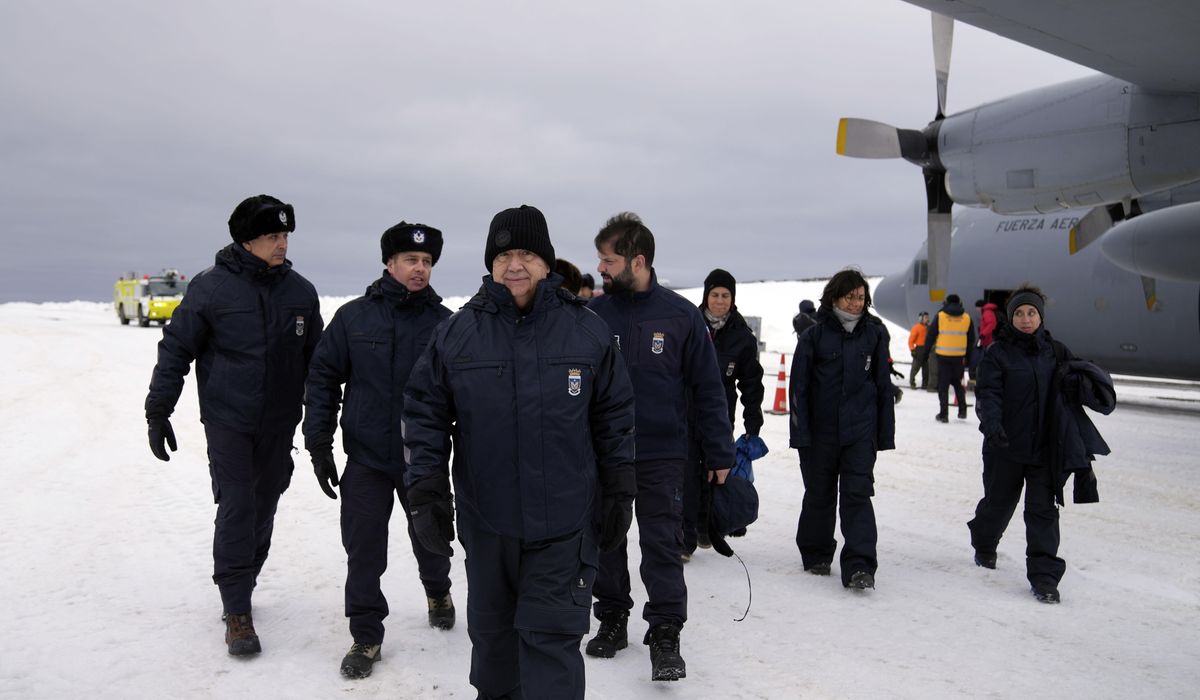NextImg:On the cusp of climate talks, U.N. chief Guterres visits crucial Antarctica