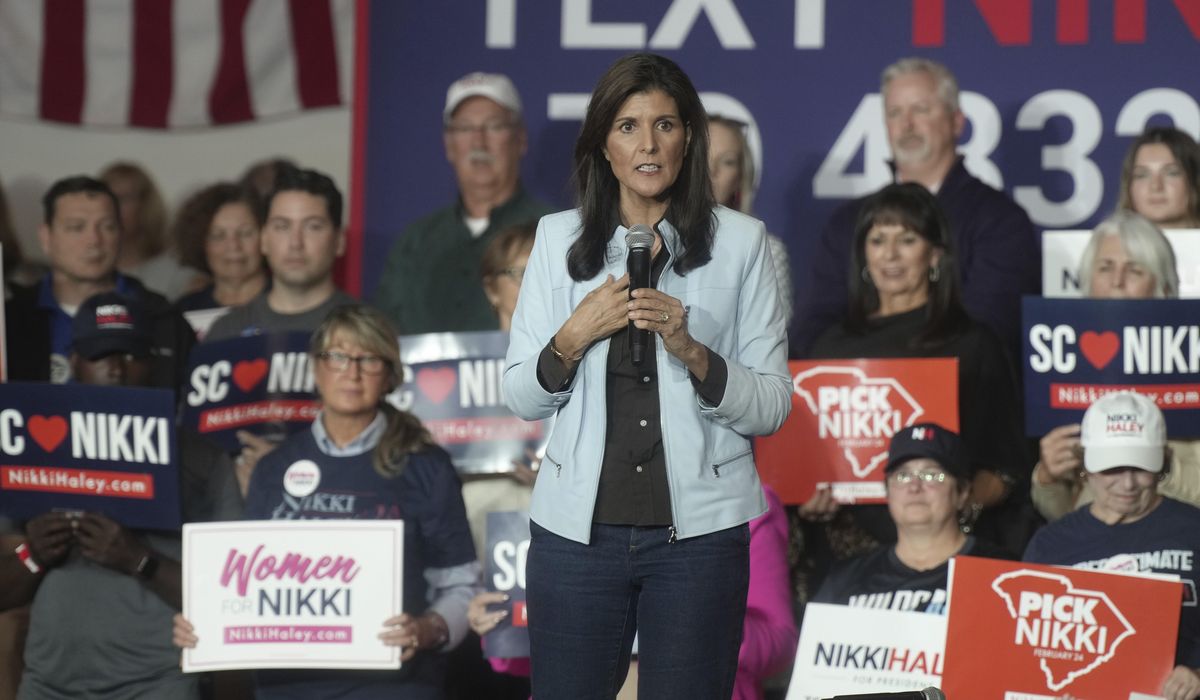 NextImg:‘Chaos’ follows Trump, Haley tells large South Carolina crowd