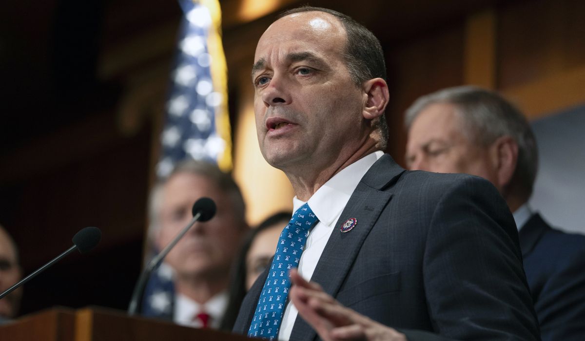 NextImg:Arch-conservatives demand warrant requirement in bill to reauthorize government spy powers
