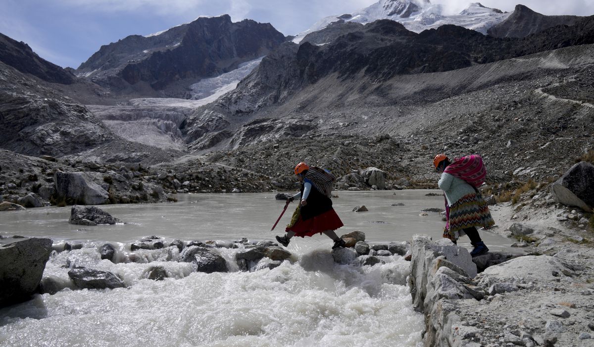 NextImg:Bolivia’s Indigenous women climbers fear for their future as the Andean glaciers melt