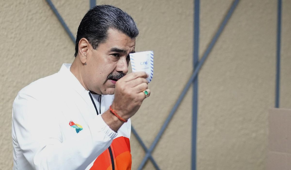 NextImg:Venezuelans vote in a referendum to claim sovereignty of a large territory under dispute with Guyana