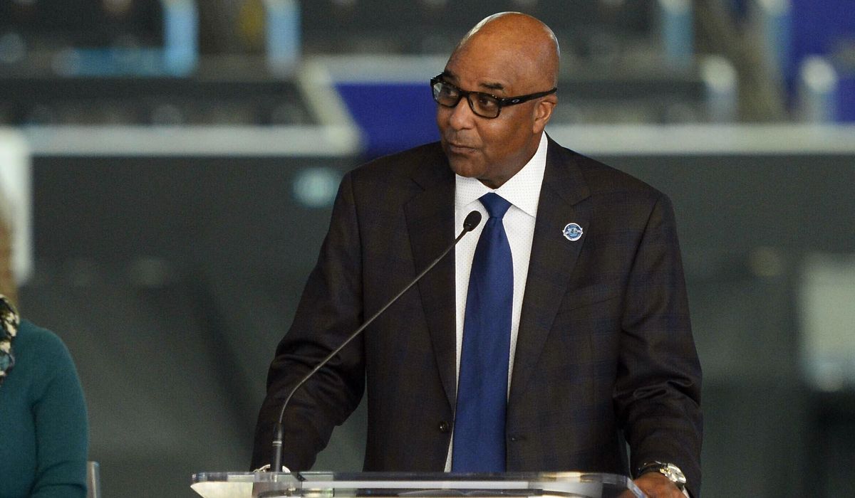NextImg:Hornets president and vice chairman Fred Whitfield stepping down after 17 seasons for health reasons