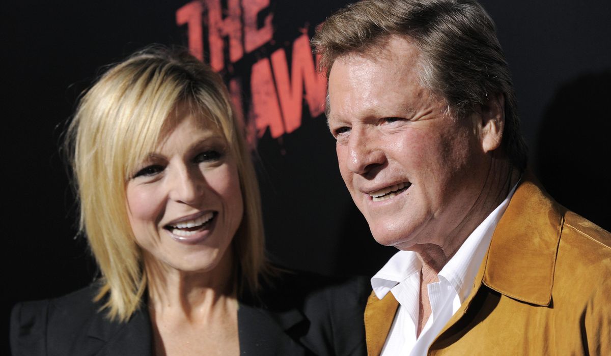 NextImg:Actor Ryan O’Neal, star of ‘Love Story’ and ‘Paper Moon,’ dies at 82