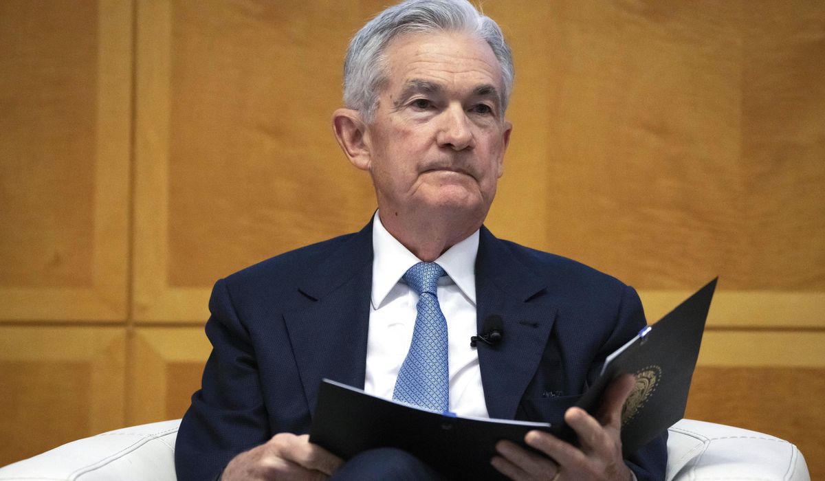 NextImg:Fed is set to leave interest rates unchanged while facing speculation about eventual rate cuts