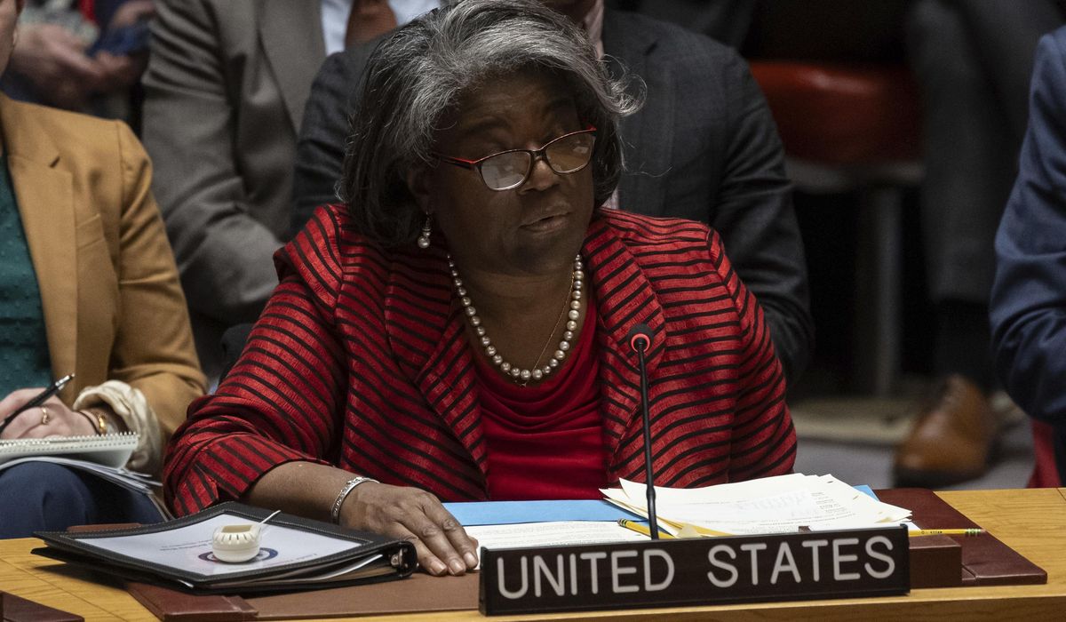 NextImg:U.N. approves watered-down resolution on aid to Gaza without call for suspension of hostilities