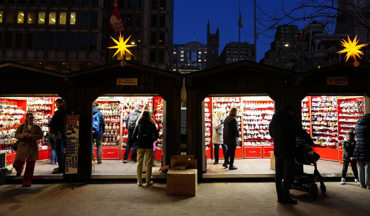 NextImg:Americans spent more during the holidays despite some financial anxiety and higher costs