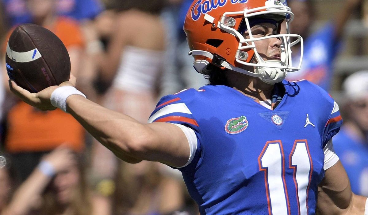 NextImg:Ex-Florida quarterback Jalen Kitna is headed to UAB after serving probation