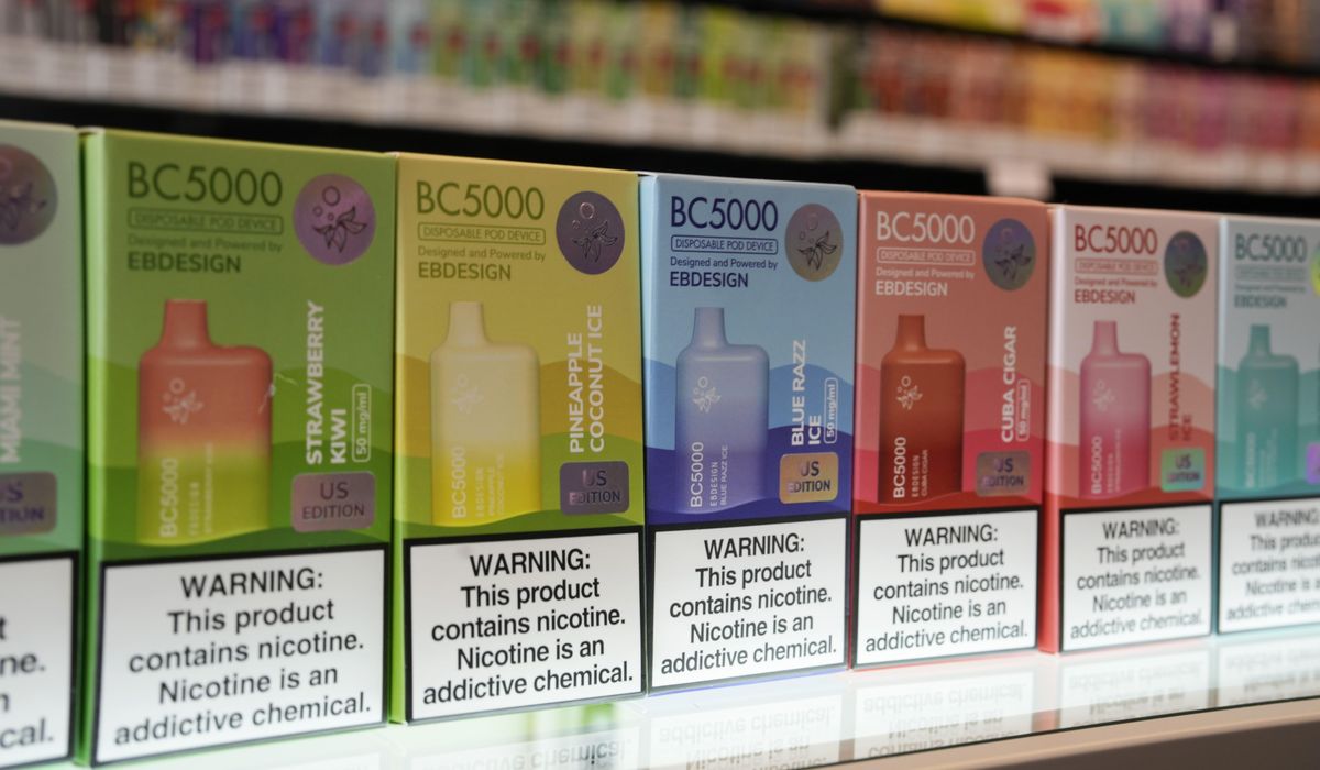 U.S. seizes extra unlawful e-cigarettes, however new ones are launching