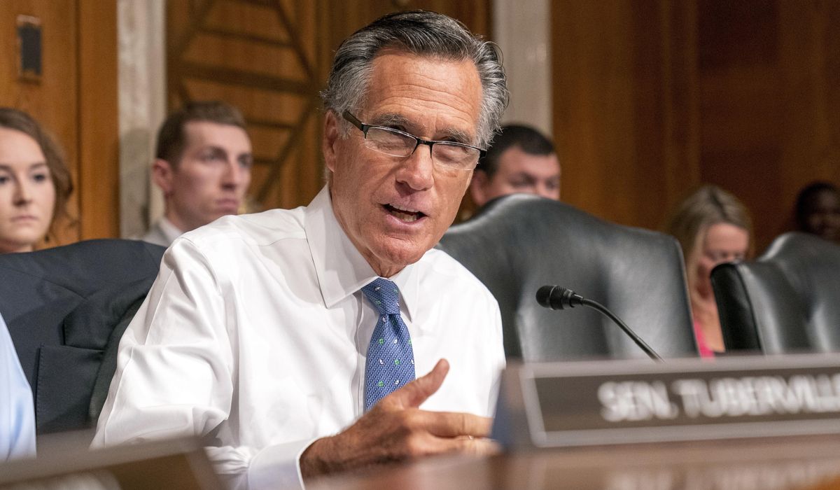 NextImg:Mitt Romney erupts: Trump wanting to kill border talk ‘appalling’