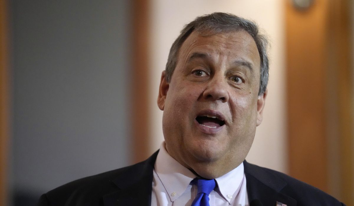 NextImg:Ex-New Jersey Gov. Chris Christie warns Ghislaine Maxwell is looking for a pardon