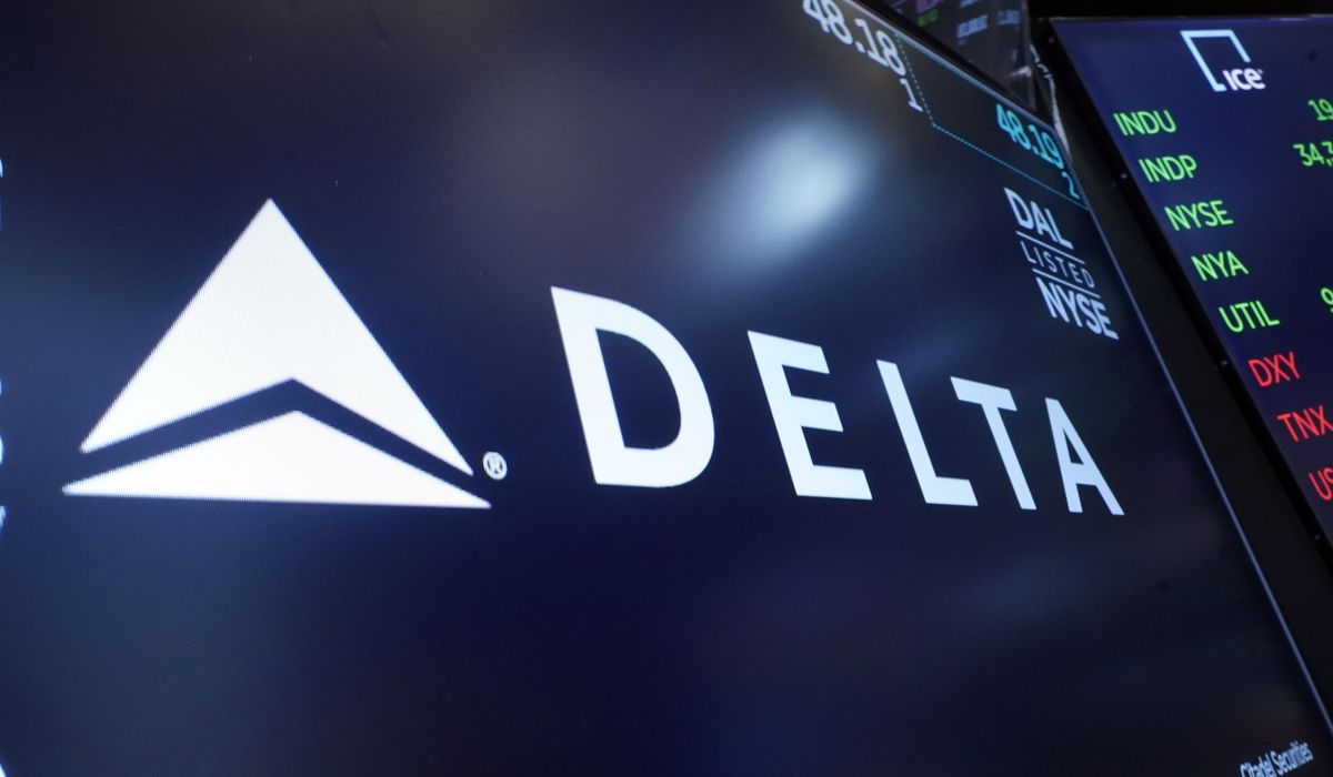 NextImg:Delta dishes out $1.4 billion in profit-sharing payments to workers