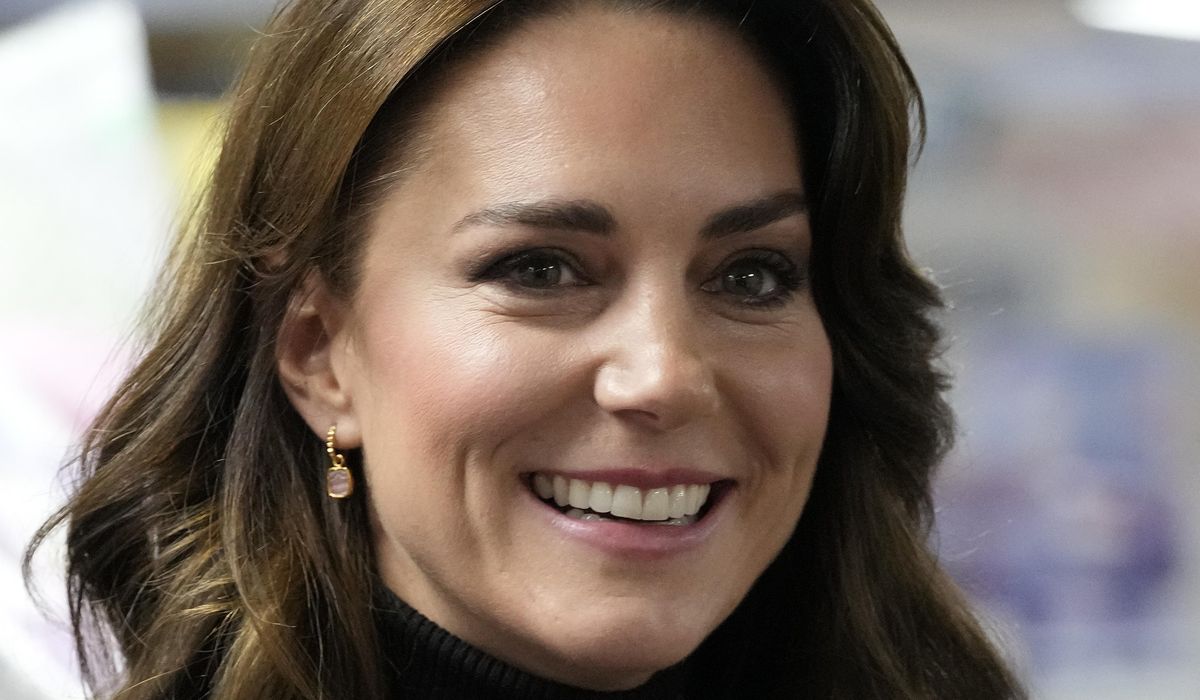 NextImg:Kate, princess of Wales, is discharged from London hospital after abdominal surgery