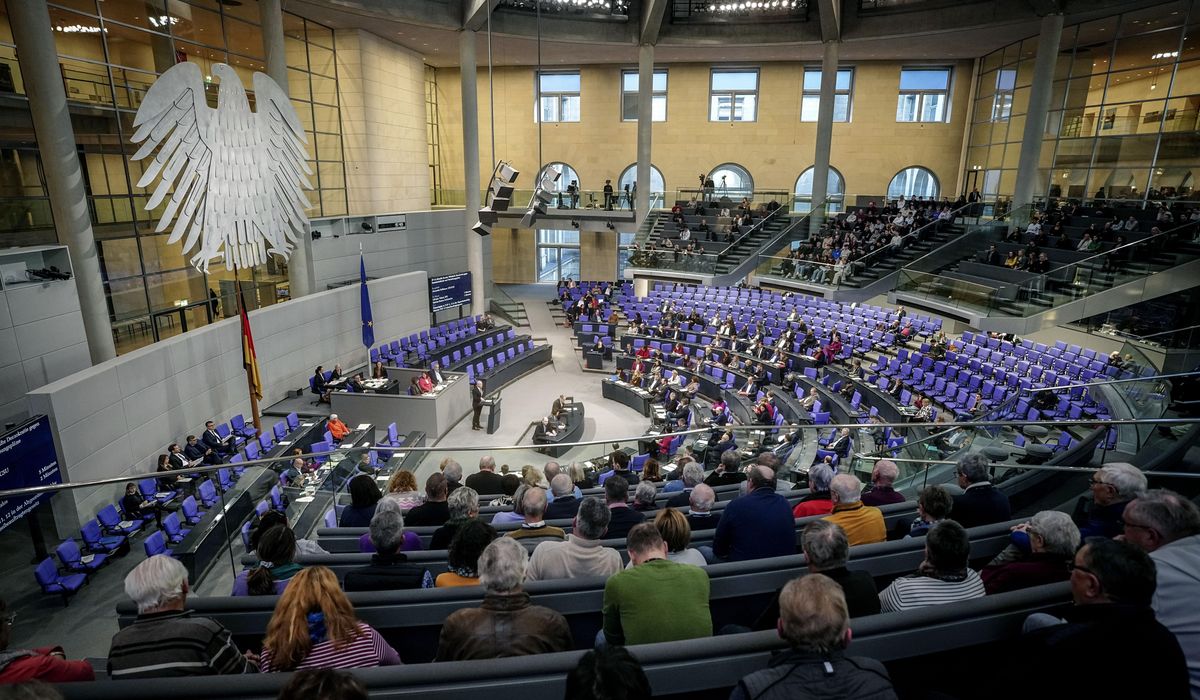 NextImg:German parliament approves legislation easing deportations of rejected asylum seekers